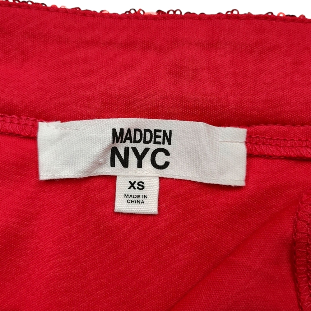 Madden NYC Women's Racing Red Sequin Mini Cargo Skirt Size XS - Picture 8 of 14